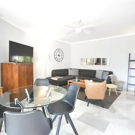 Beautiful In Del Golf-las Brisas Apartment